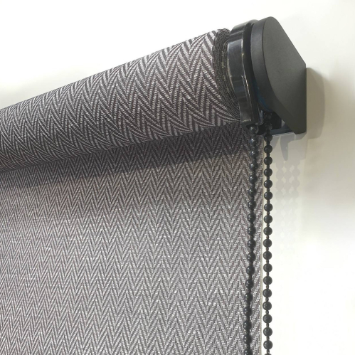 Store enrouleur tamisant chevron noir gamme Must
