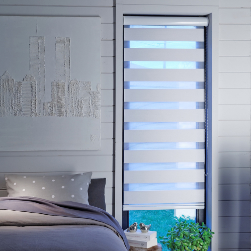 Store enrouleur jour nuit avec coffre