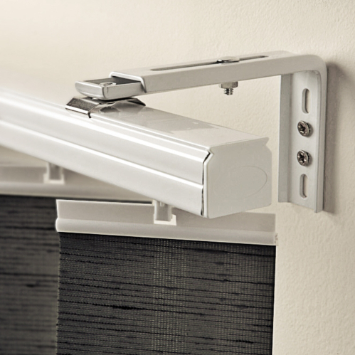 Equerre réglable avec rail store californien