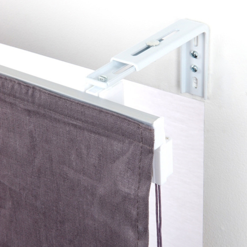 Equerre réglable avec store bateau