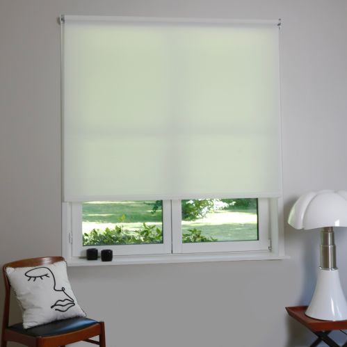 Store enrouleur tamisant automatique