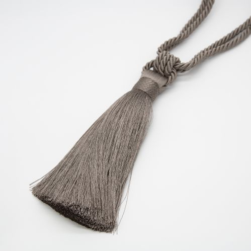 Embrasse à rideaux classique lien torsadé et pompon