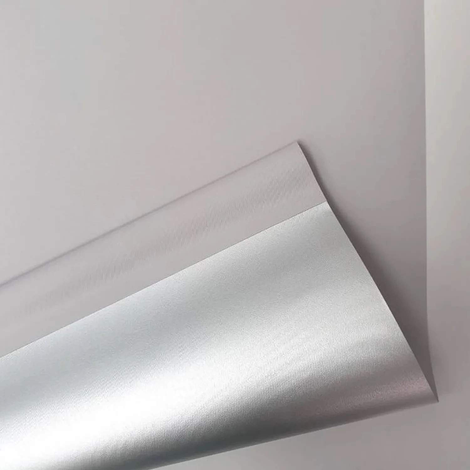 Occultant thermique gris