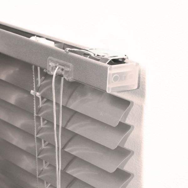 Fixations standards à visser